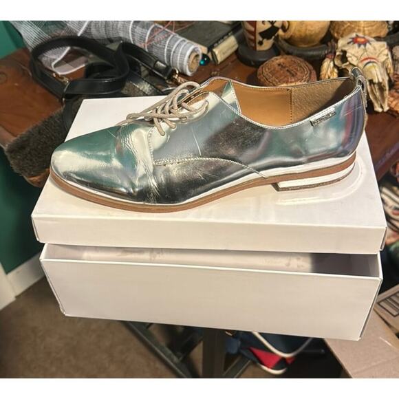 Calvin Klein Camella Oxford Shoe silver size 8 - Picture 2 of 14